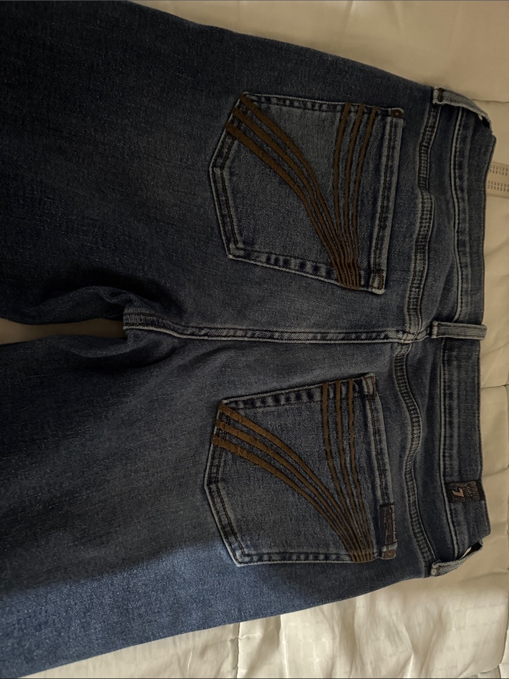 Women’s 7 for all mankind jeans
